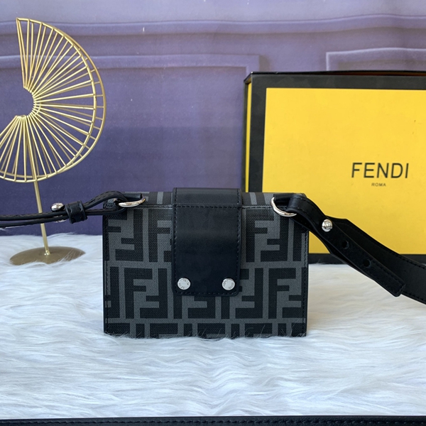 スーパーコピーブランドバッグ側面デザイン